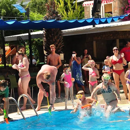 Sunpark Garden Hotel 4*
